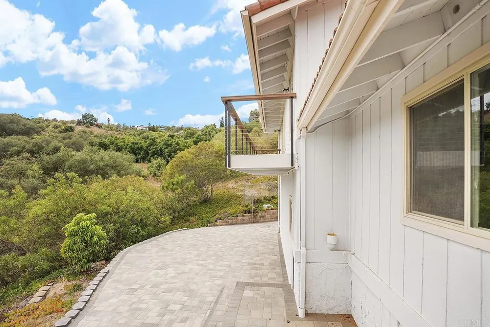 2645 Daisy Ln Fallbrook, CA 92028