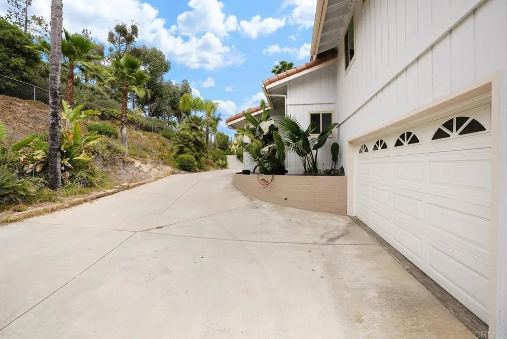 2645 Daisy Ln Fallbrook, CA 92028