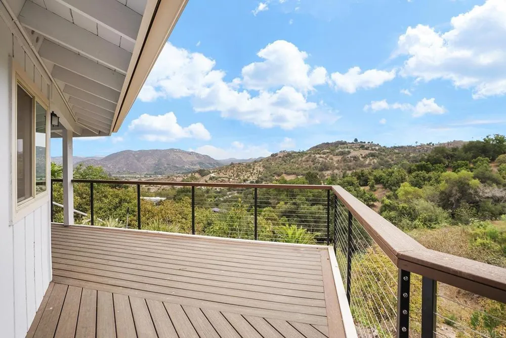 2645 Daisy Ln Fallbrook, CA 92028