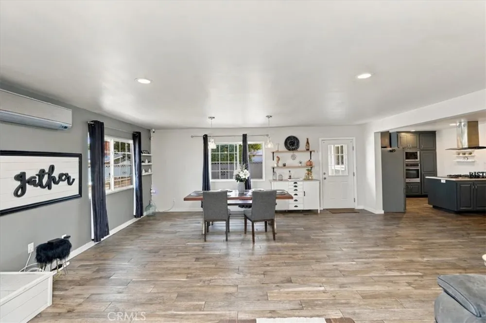 387 E Citron Street Corona, CA 92879