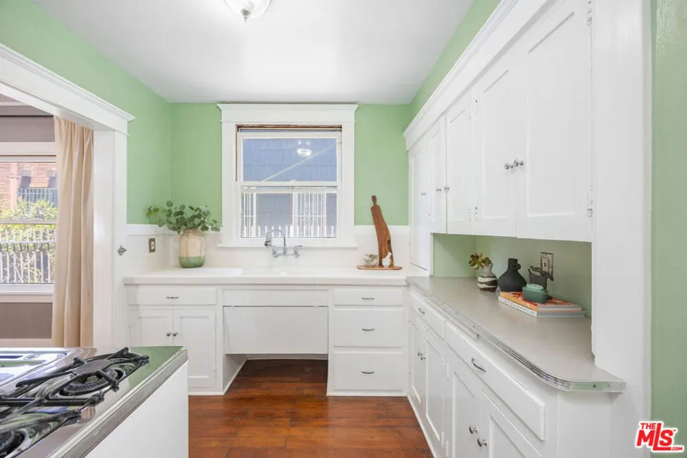 1532 4th Avenue Los Angeles, CA 90019