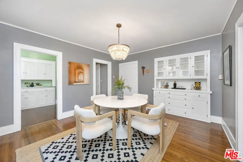 1532 4th Avenue Los Angeles, CA 90019