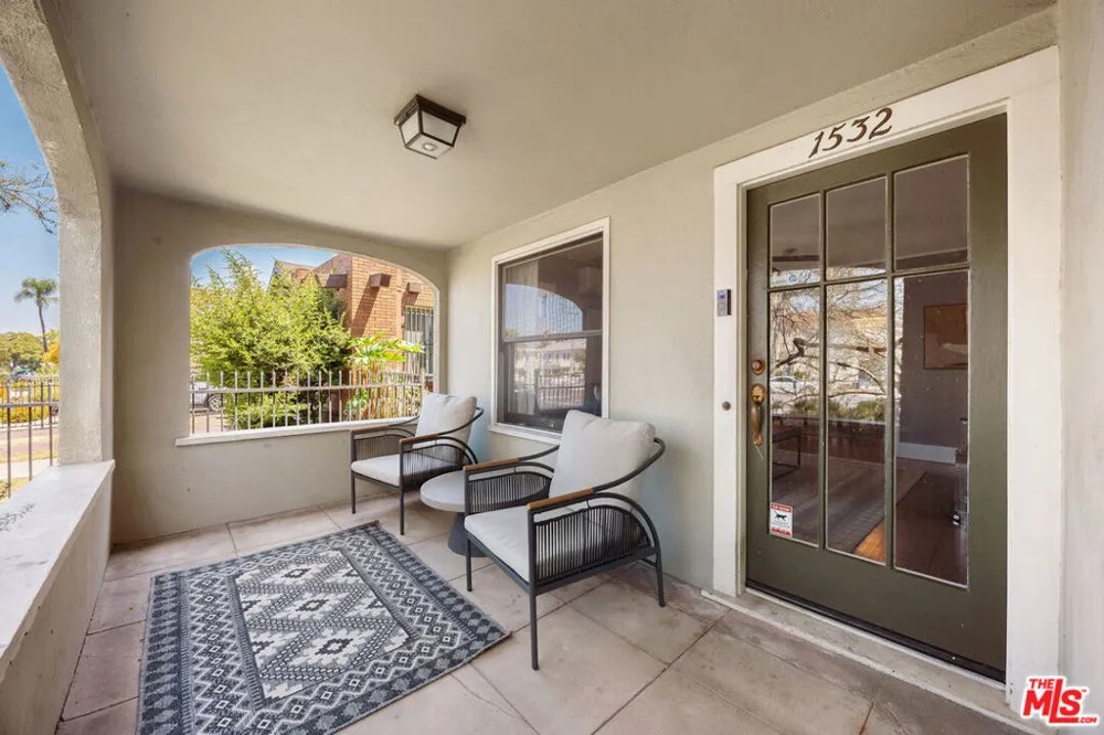 1532 4th Avenue Los Angeles, CA 90019