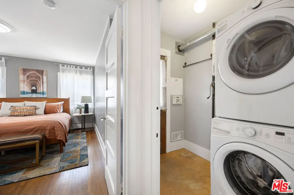 1532 4th Avenue Los Angeles, CA 90019