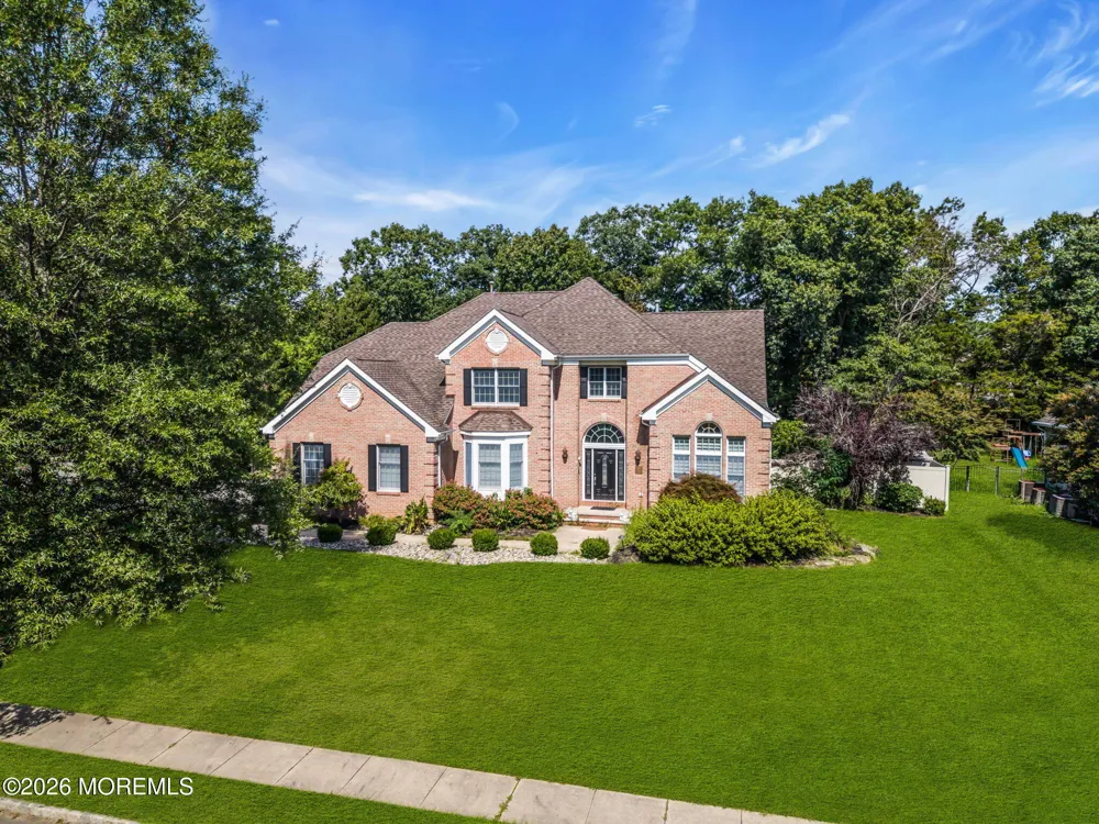 1232 Steeplechase Court Toms River, NJ 08755