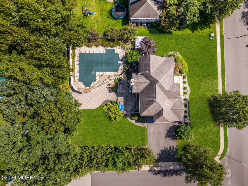 1232 Steeplechase Court Toms River, NJ 08755