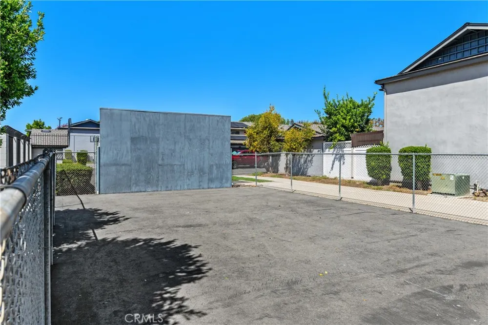 14645 Red Hill Tustin, CA 92780