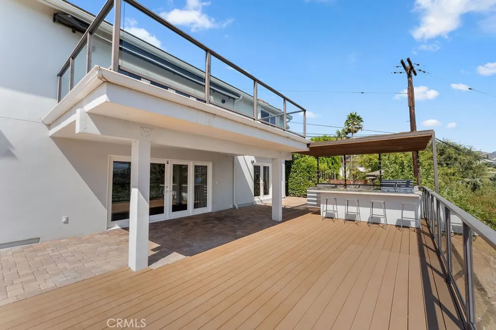 900 Cavanagh Road Glendale, CA 91207