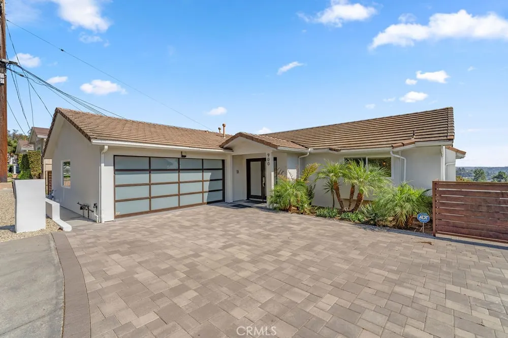 900 Cavanagh Road Glendale, CA 91207