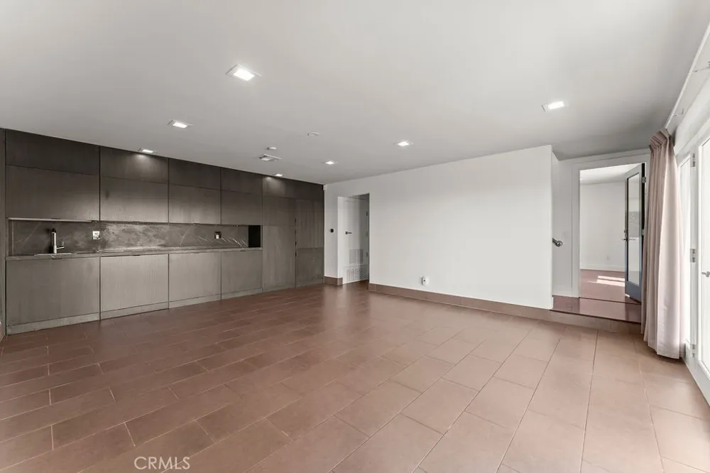 900 Cavanagh Road Glendale, CA 91207