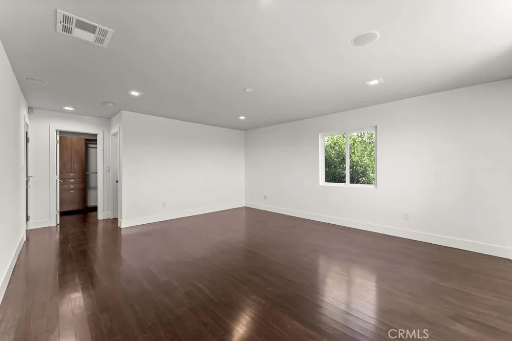 900 Cavanagh Road Glendale, CA 91207