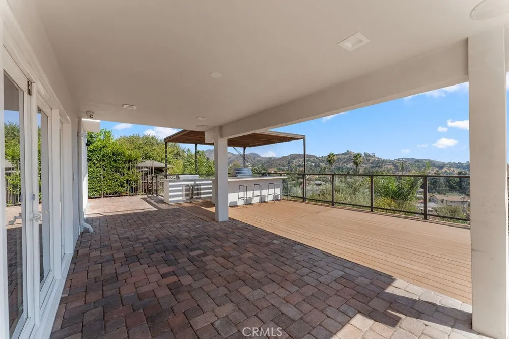 900 Cavanagh Road Glendale, CA 91207