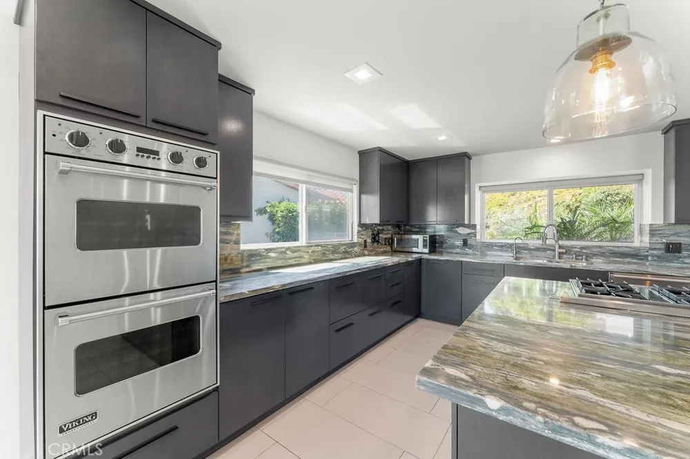 900 Cavanagh Road Glendale, CA 91207
