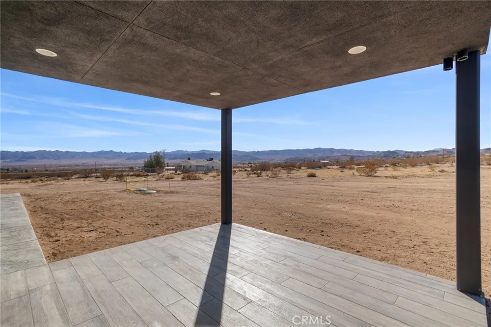 3460 Stonehill Avenue Joshua Tree, CA 92252