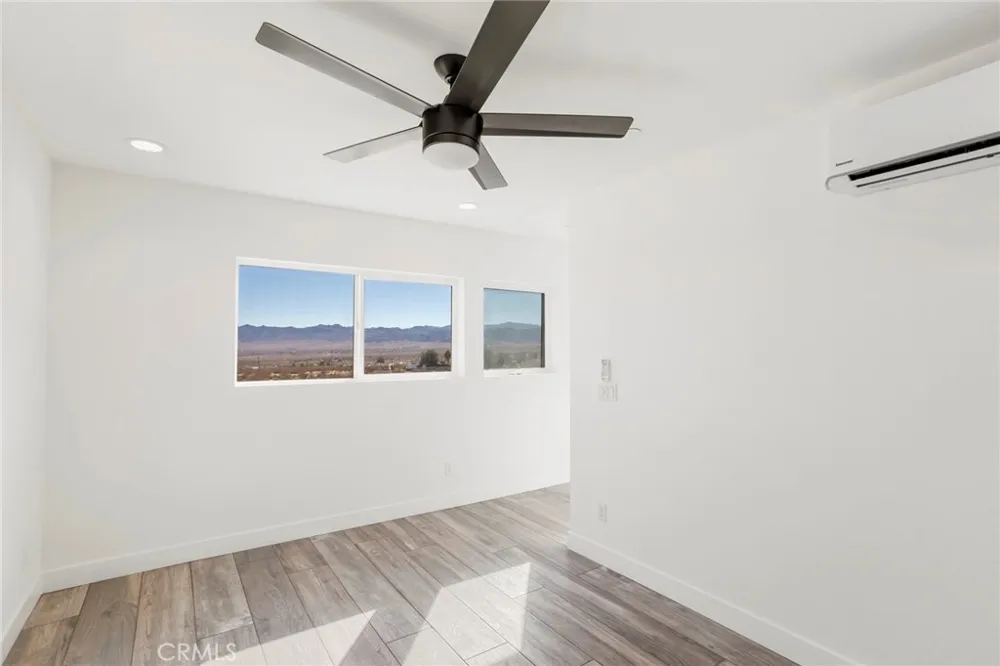 3460 Stonehill Avenue Joshua Tree, CA 92252