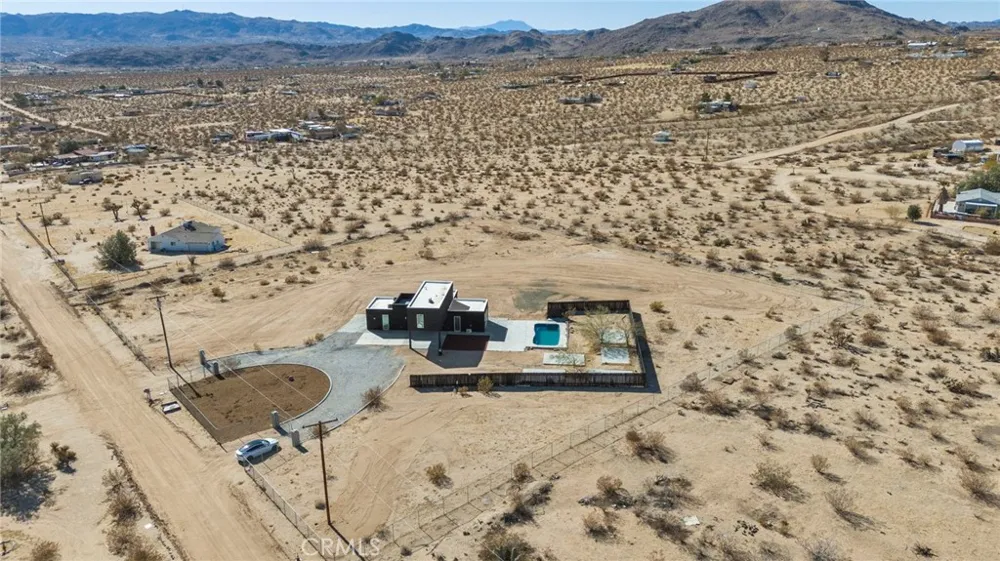 3460 Stonehill Avenue Joshua Tree, CA 92252