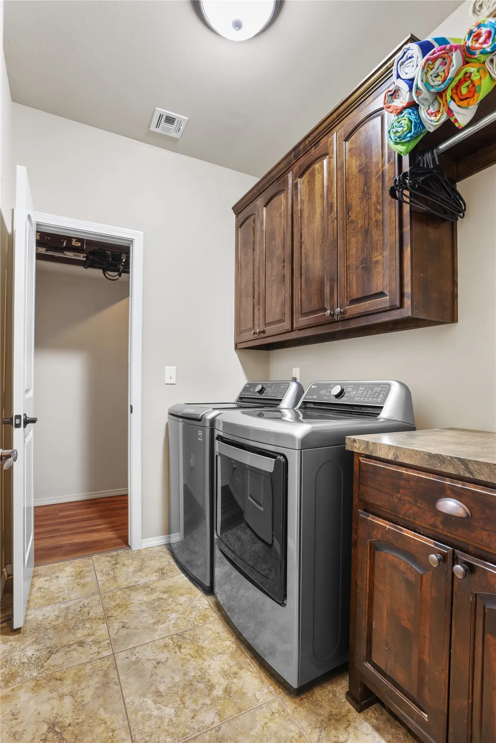 229 W 128th Place S Jenks, OK 74037