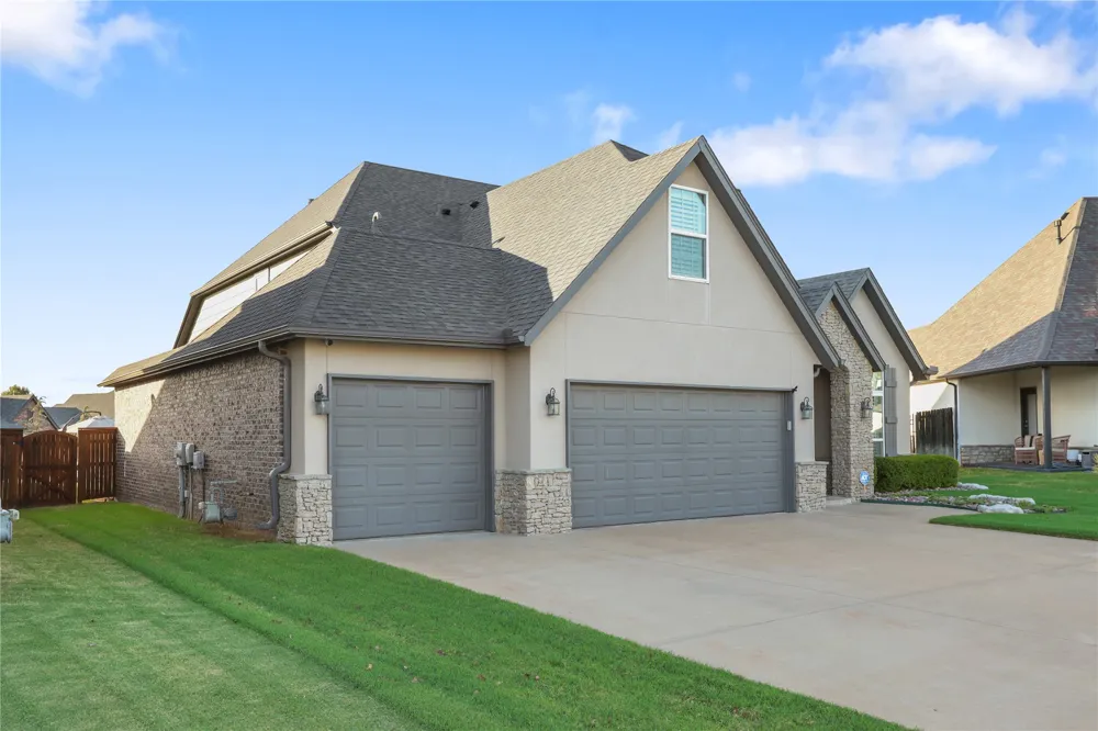 229 W 128th Place S Jenks, OK 74037