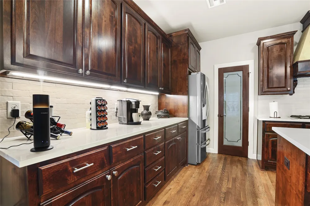 229 W 128th Place S Jenks, OK 74037