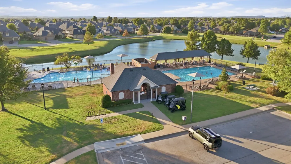 229 W 128th Place S Jenks, OK 74037
