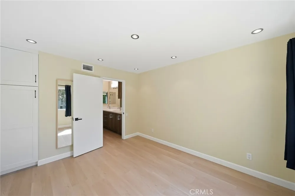 25712 Le Parc #46 Lake Forest, CA 92630