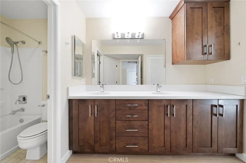 25712 Le Parc #46 Lake Forest, CA 92630