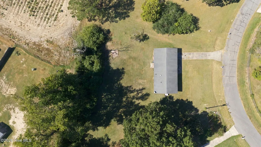1951 Winter Forest Drive Kinston, NC 28504