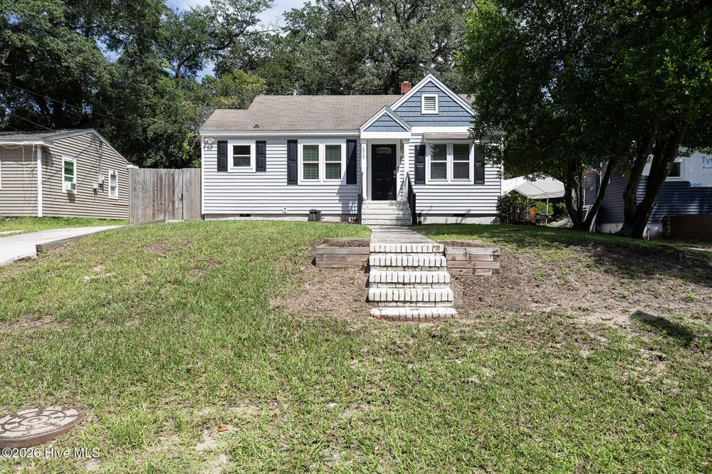 2017 Burnett Boulevard Wilmington, NC 28401