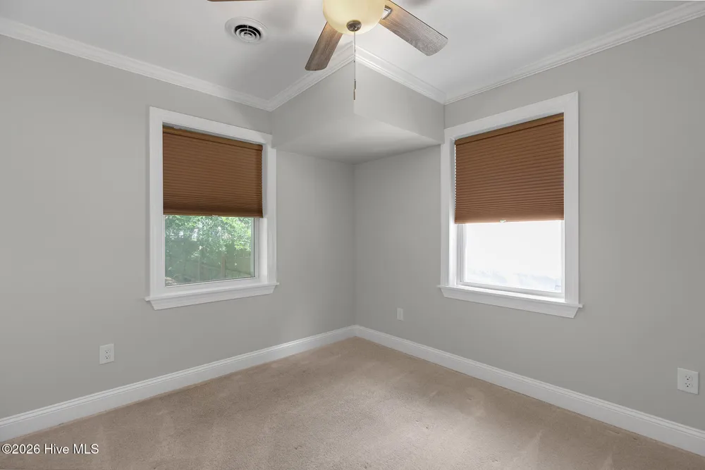 2017 Burnett Boulevard Wilmington, NC 28401