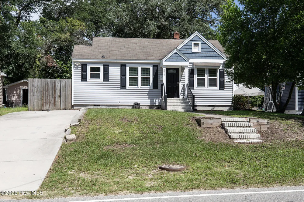 2017 Burnett Boulevard Wilmington, NC 28401