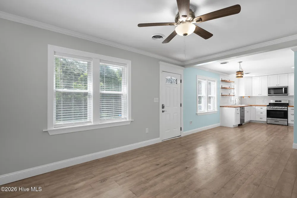 2017 Burnett Boulevard Wilmington, NC 28401