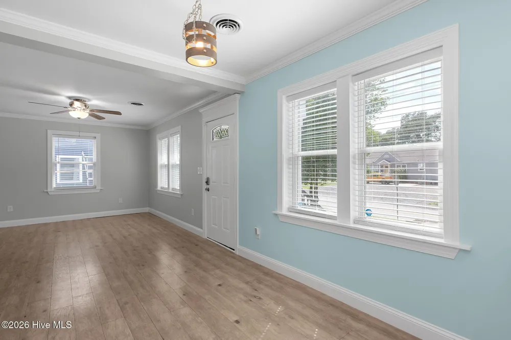 2017 Burnett Boulevard Wilmington, NC 28401