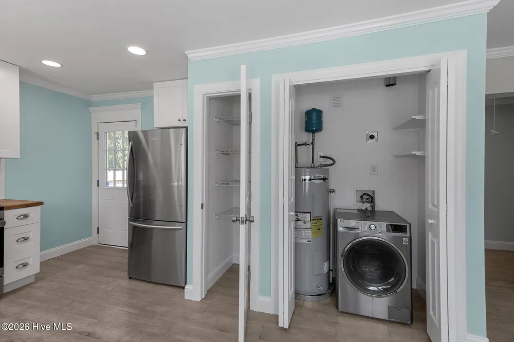2017 Burnett Boulevard Wilmington, NC 28401