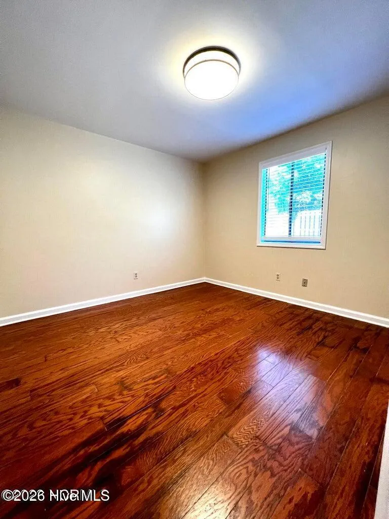 1305 Wellington Avenue Wilmington, NC 28401