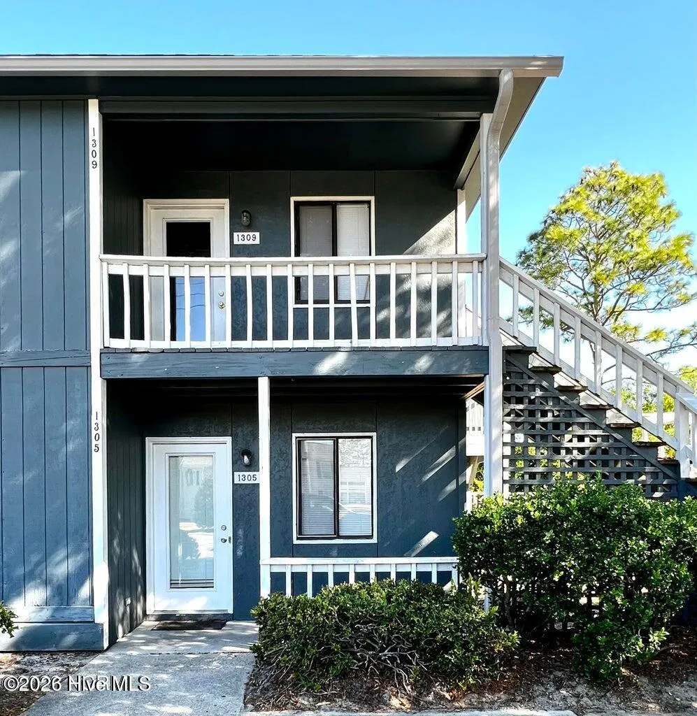 1305 Wellington Avenue Wilmington, NC 28401