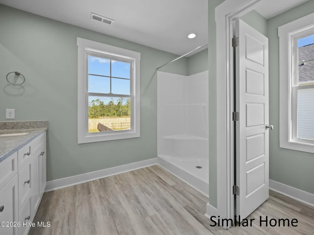 631 Uwharrie Lane Jacksonville, NC 28546