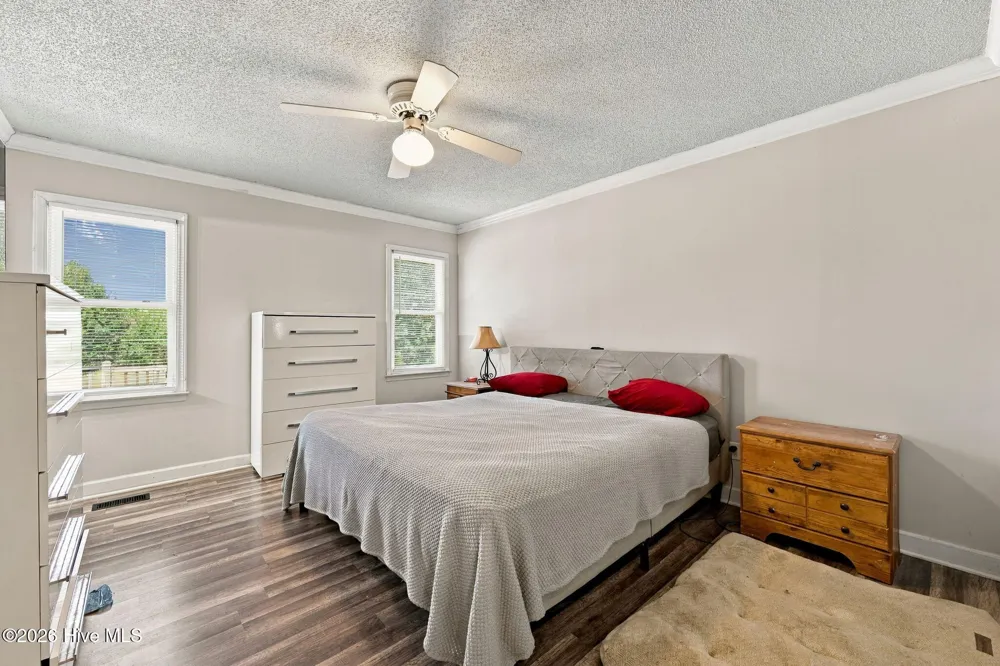 2146 Vale Court Winterville, NC 28590