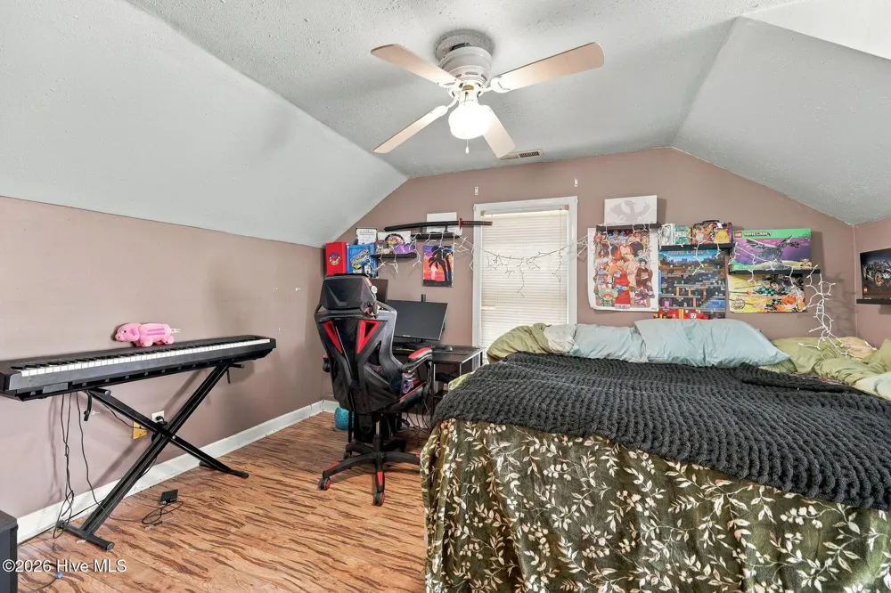 2146 Vale Court Winterville, NC 28590