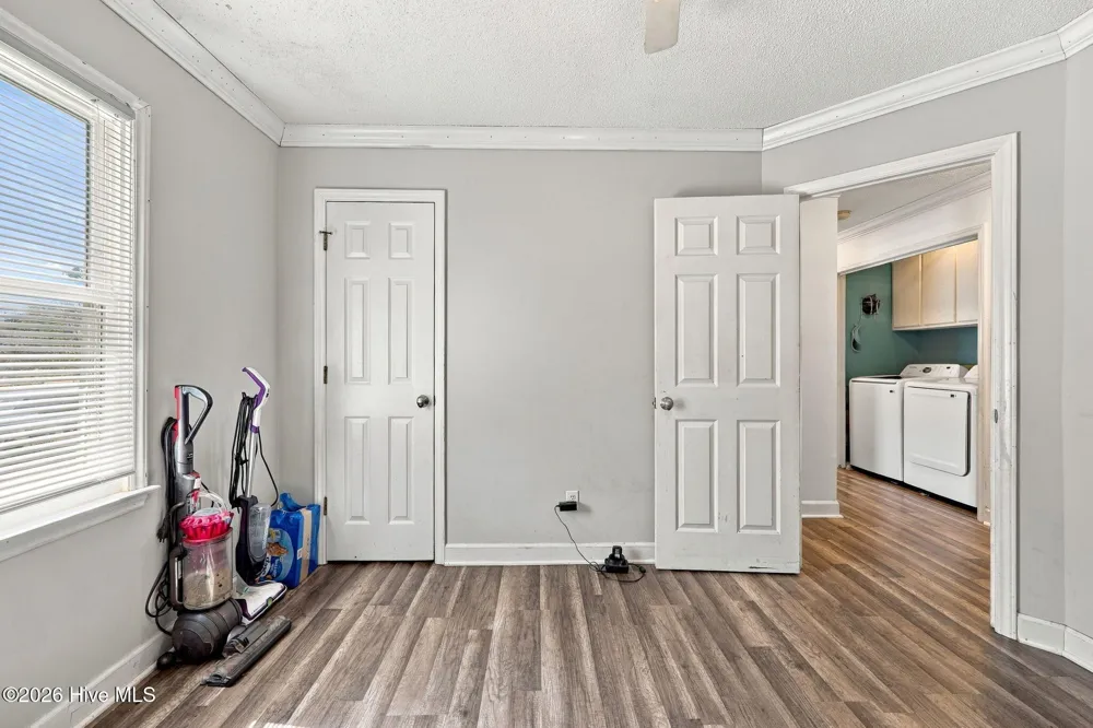 2146 Vale Court Winterville, NC 28590