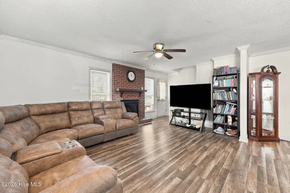 2146 Vale Court Winterville, NC 28590