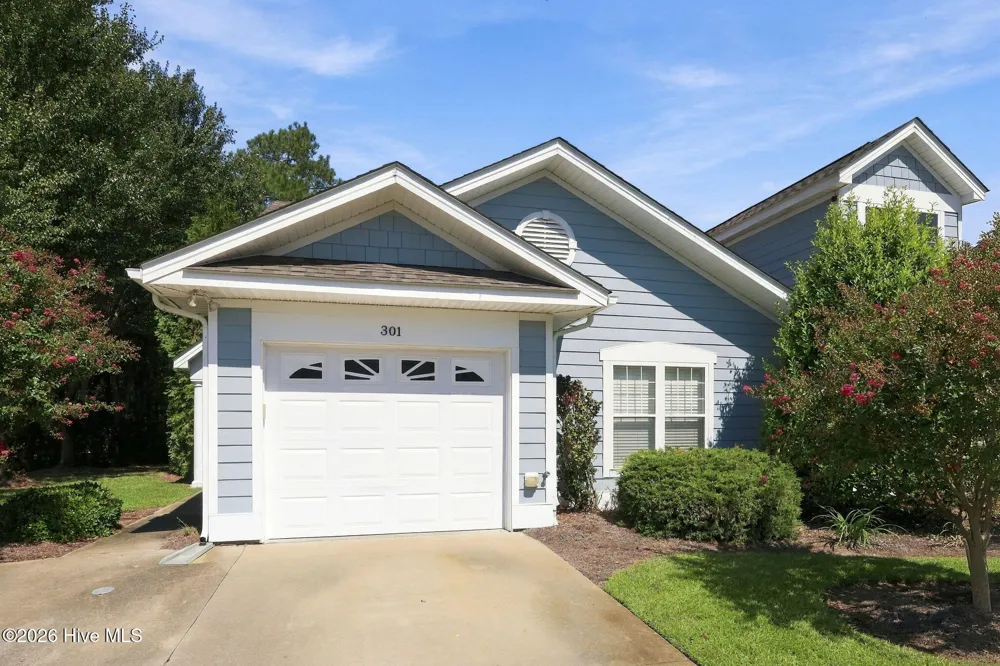 301 Sweetwater Cove Newport, NC 28570