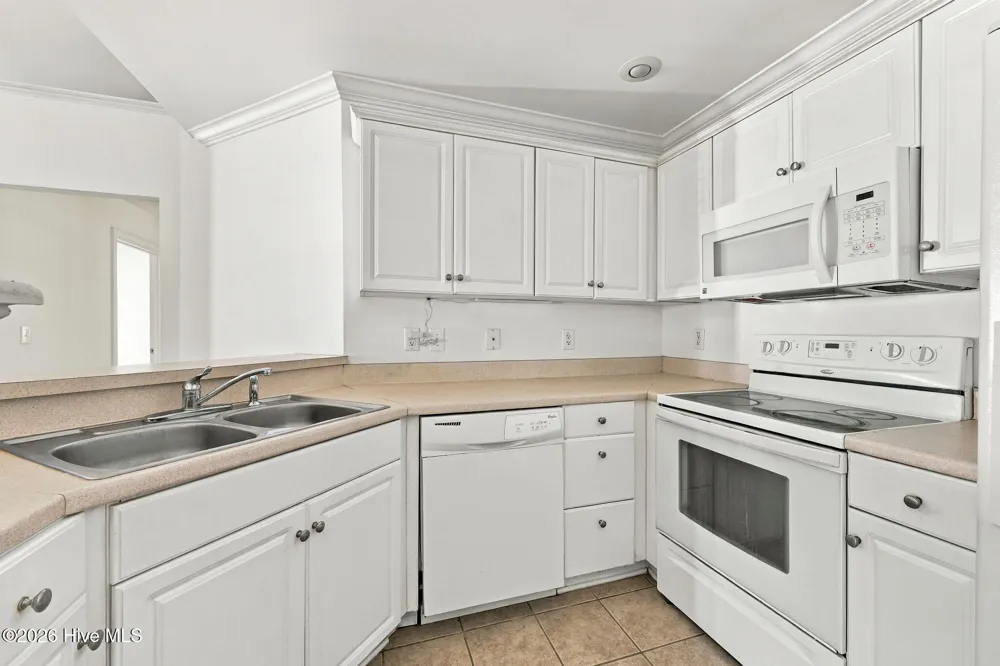 301 Sweetwater Cove Newport, NC 28570