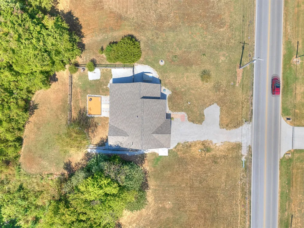 8300 S Lynn Lane Road Broken Arrow, OK 74012