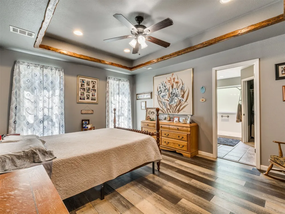 8300 S Lynn Lane Road Broken Arrow, OK 74012