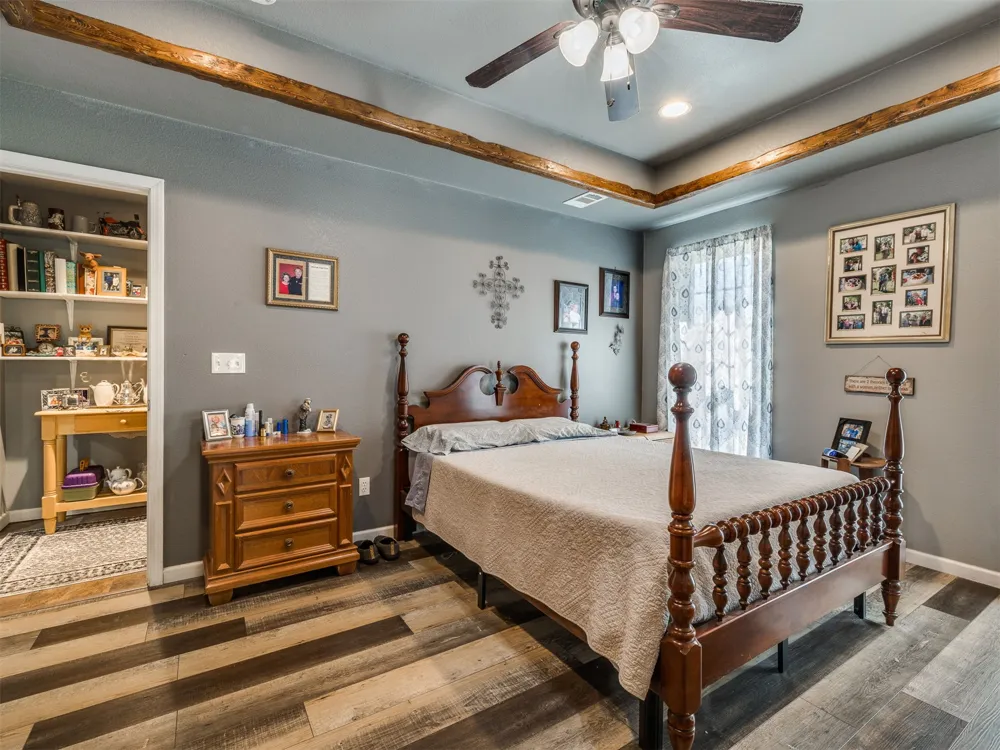 8300 S Lynn Lane Road Broken Arrow, OK 74012