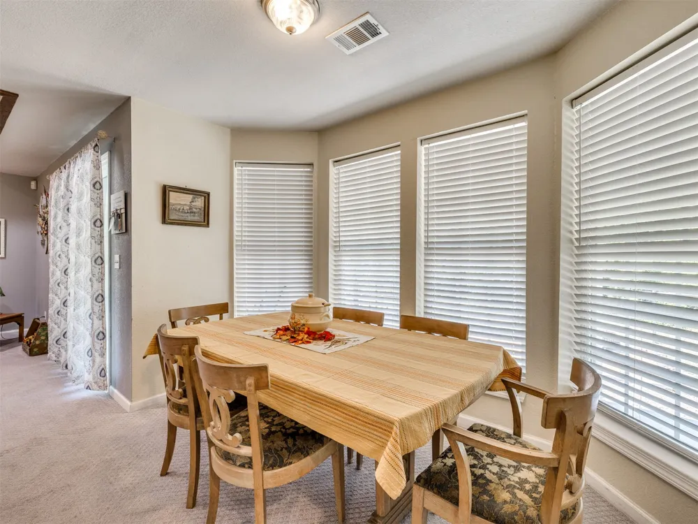 8300 S Lynn Lane Road Broken Arrow, OK 74012