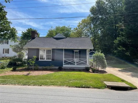 325 Avalon Road