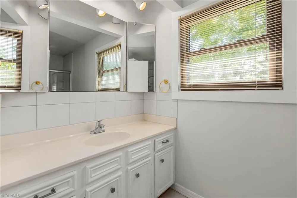 1859 Ellison Creek Road Lewisville, NC 27023