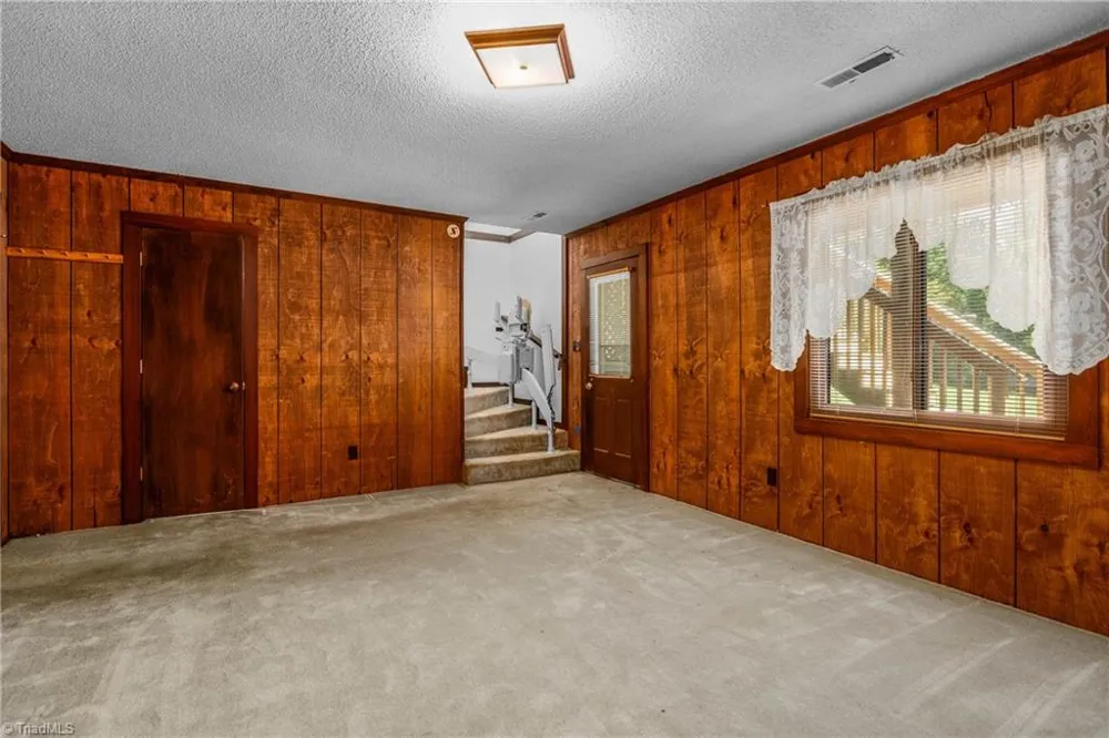1859 Ellison Creek Road Lewisville, NC 27023