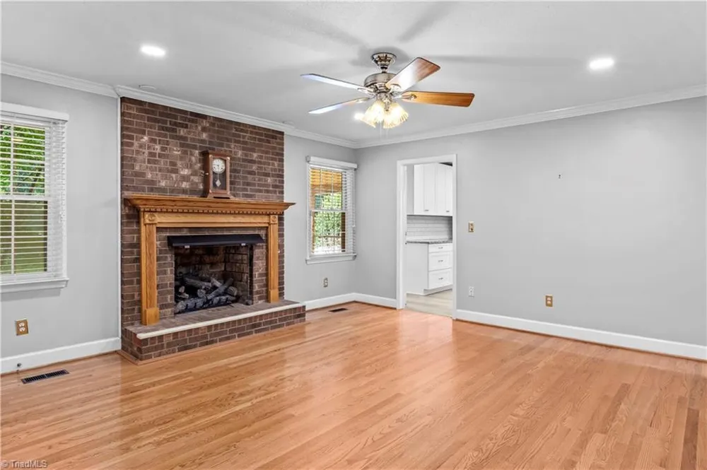 170 Queens Court Clemmons, NC 27012